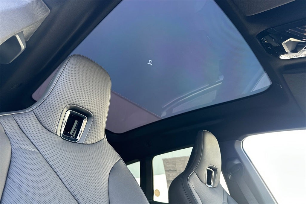 2026 BMW iX xDrive60