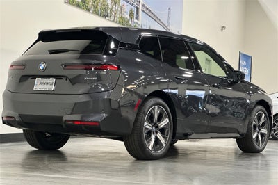 2026 BMW iX xDrive60