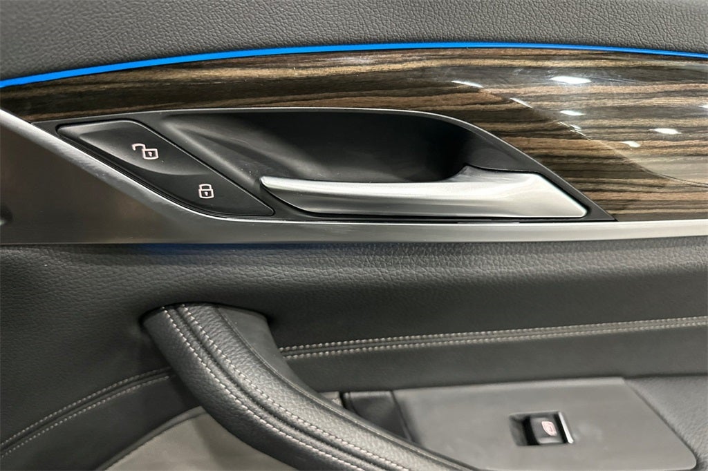 2021 BMW 5 Series 530e iPerformance