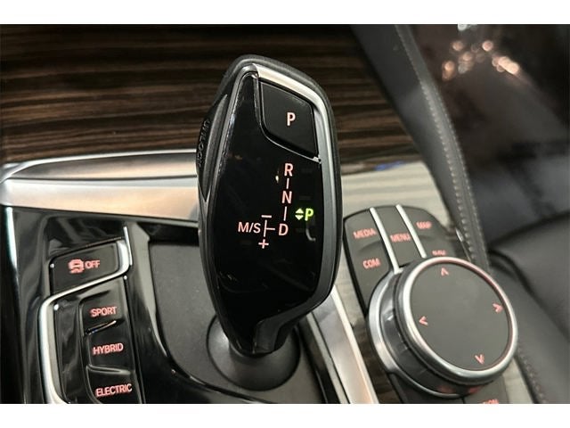 2021 BMW 5 Series 530e iPerformance