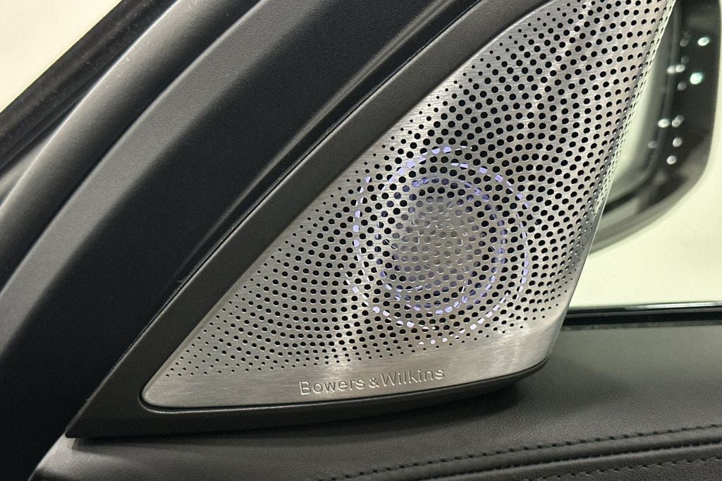2021 BMW 5 Series M550i xDrive