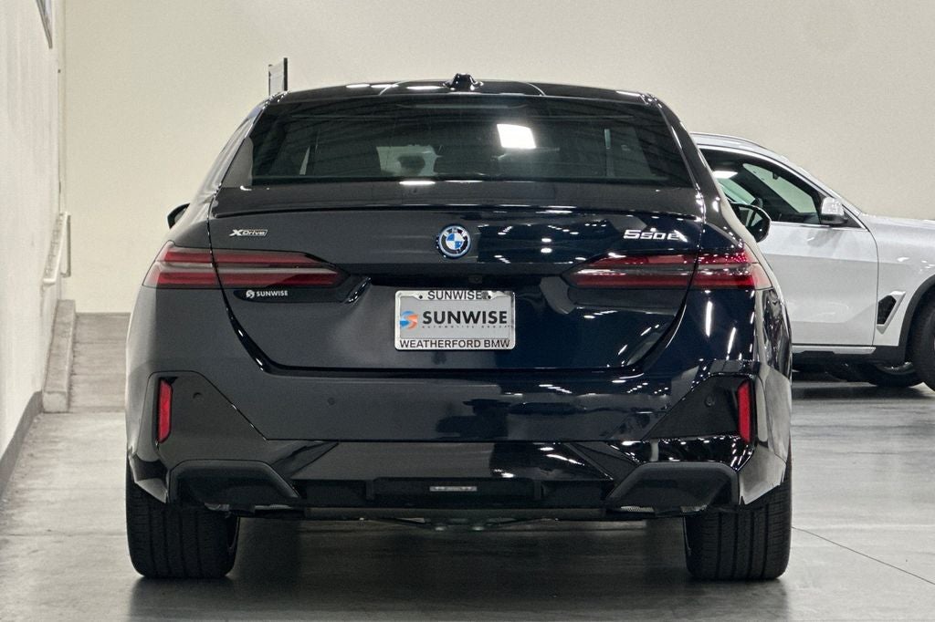 2027 BMW 5 Series 550e xDrive