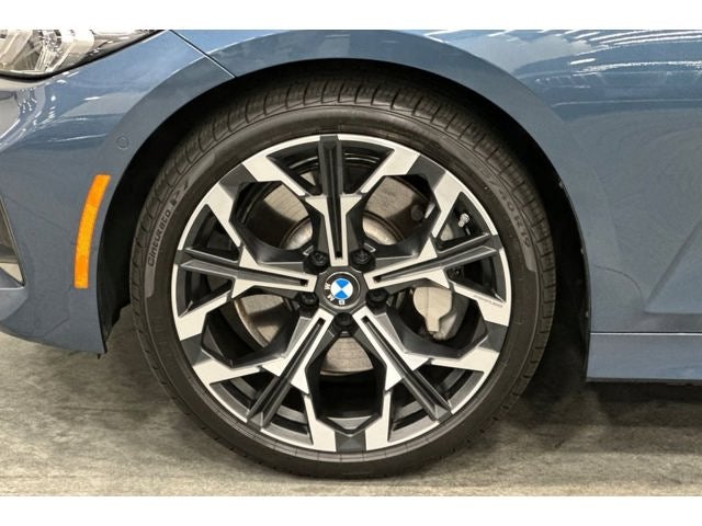 2025 BMW 3 Series 330i