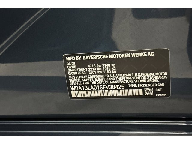 2025 BMW 3 Series 330i