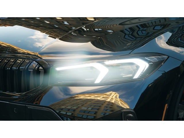 2026 BMW 3 Series 330i