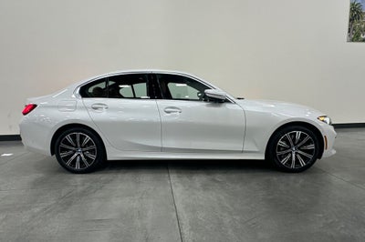2025 BMW 3 Series 330i