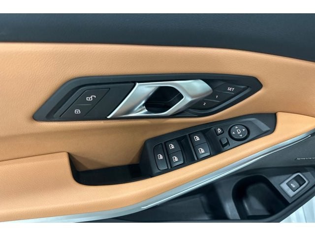 2025 BMW 3 Series 330i