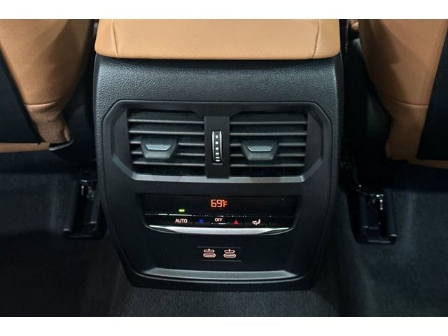 2025 BMW 3 Series 330i