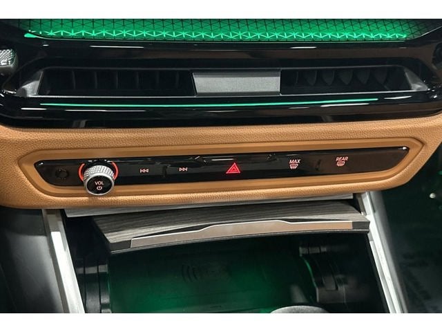 2025 BMW 3 Series 330i