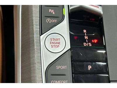 2025 BMW 3 Series 330i