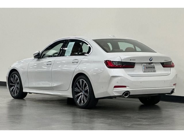 2025 BMW 3 Series 330i