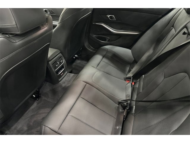 2026 BMW 3 Series 330i