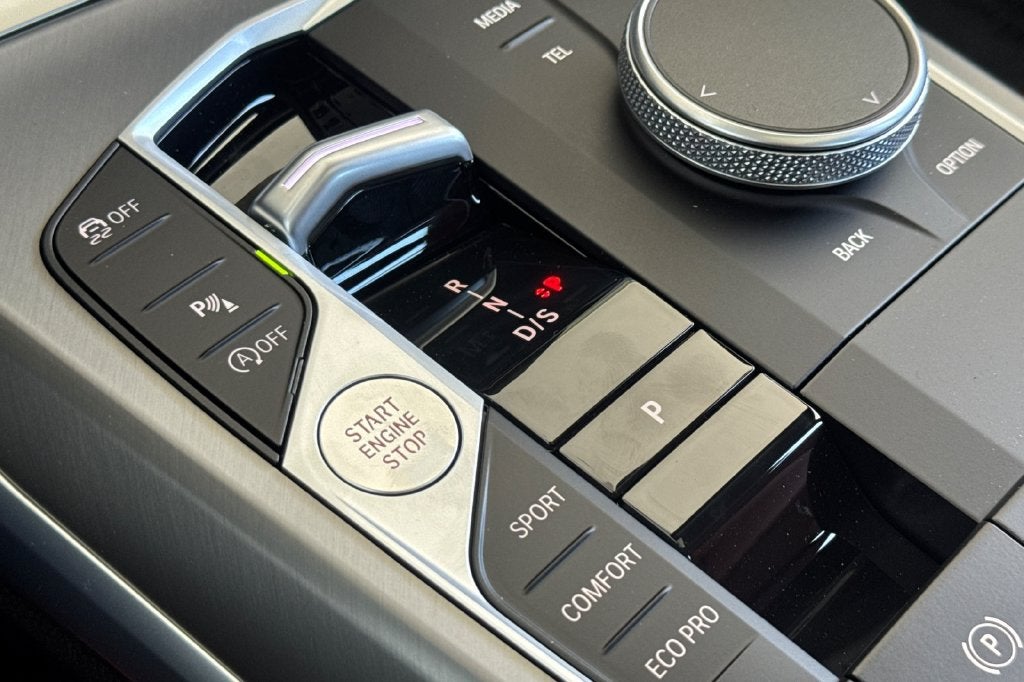 2026 BMW 3 Series 330i