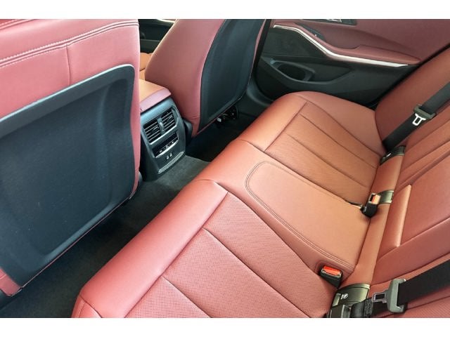 2026 BMW 3 Series 330i