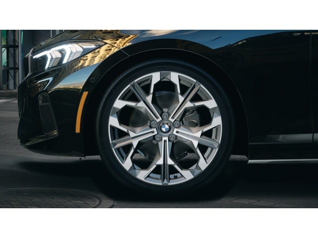 2026 BMW 3 Series 330i