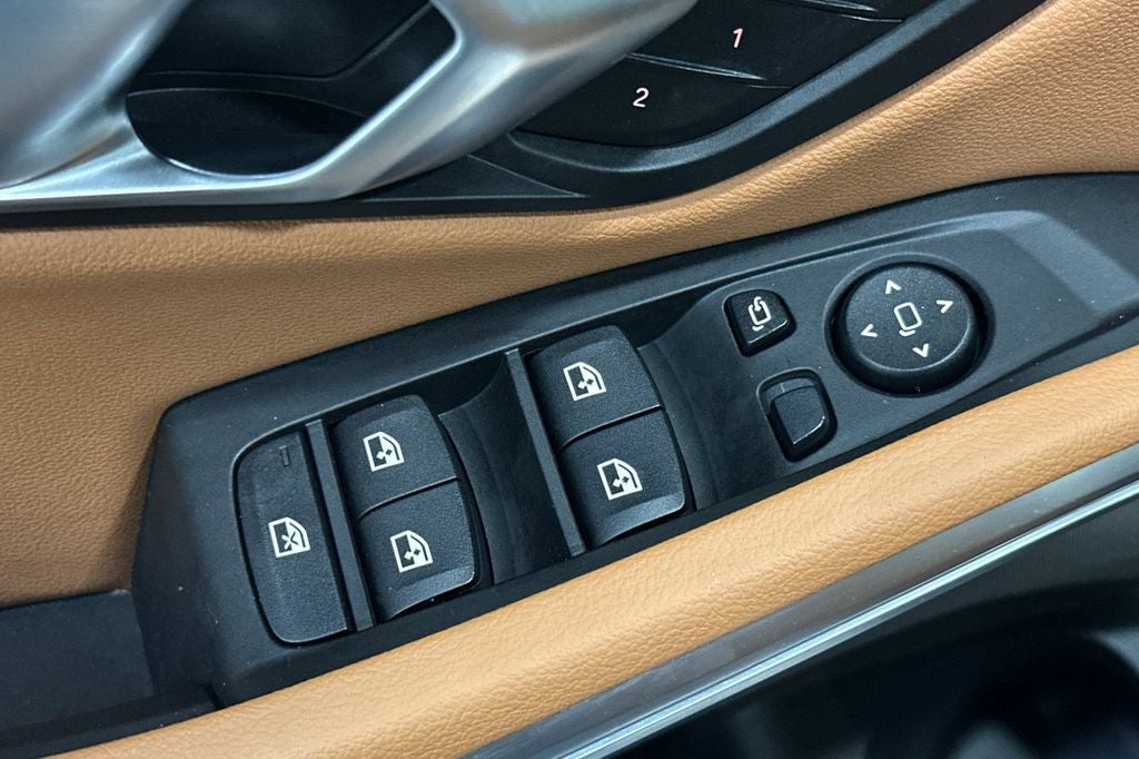 2025 BMW 3 Series 330i
