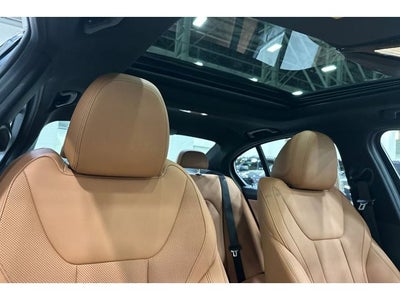 2025 BMW 3 Series 330i