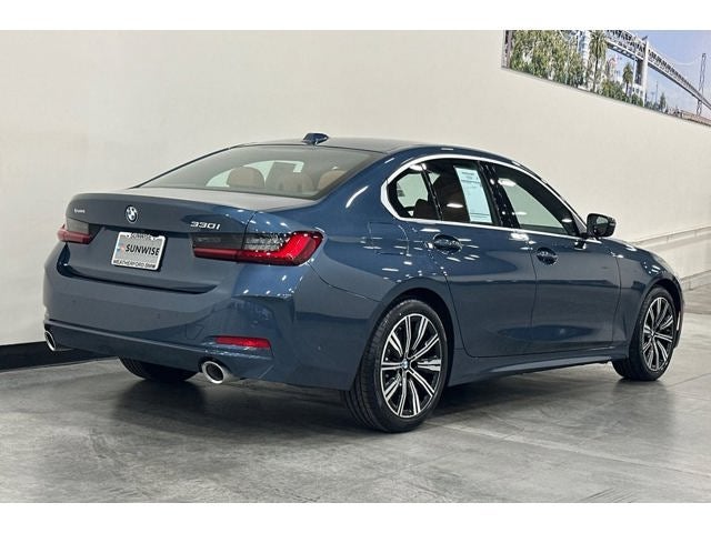 2025 BMW 3 Series 330i