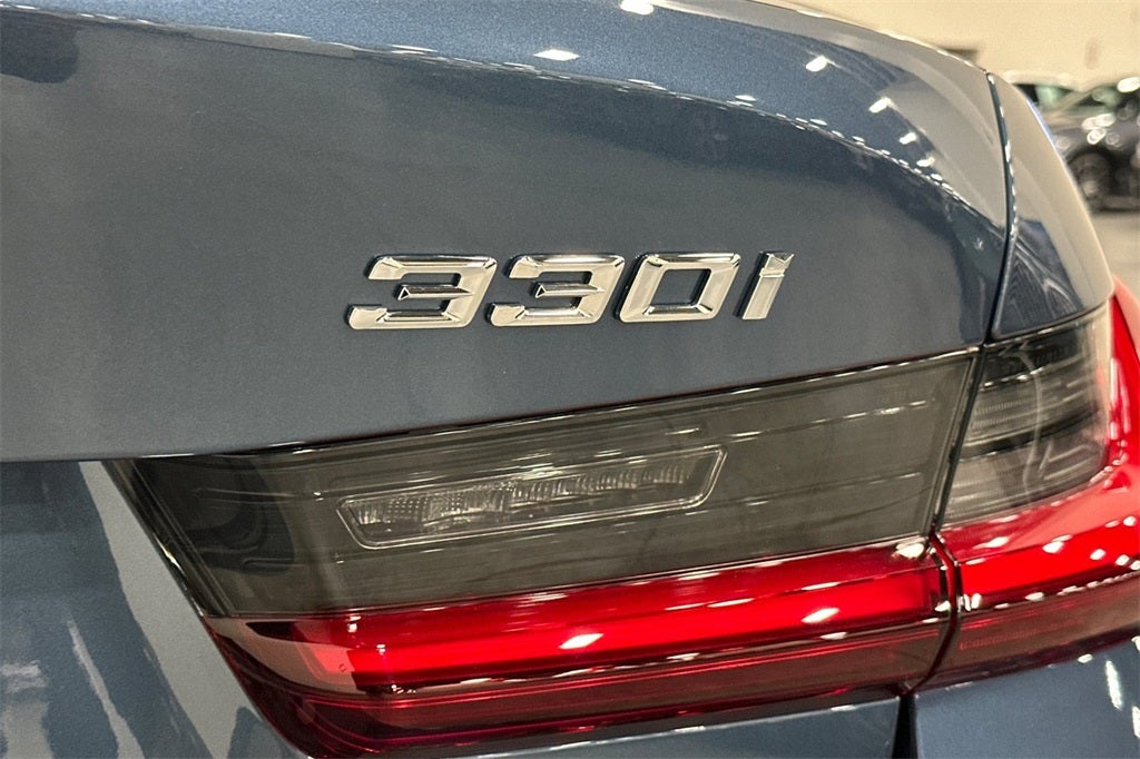 2026 BMW 3 Series 330i