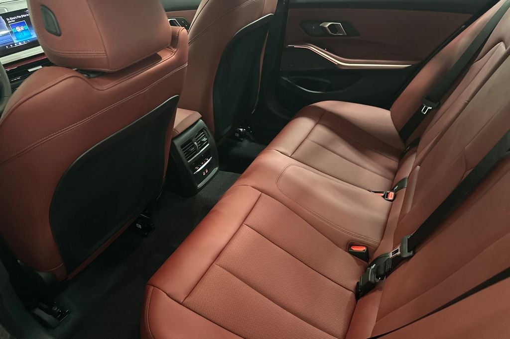 2026 BMW 3 Series 330i