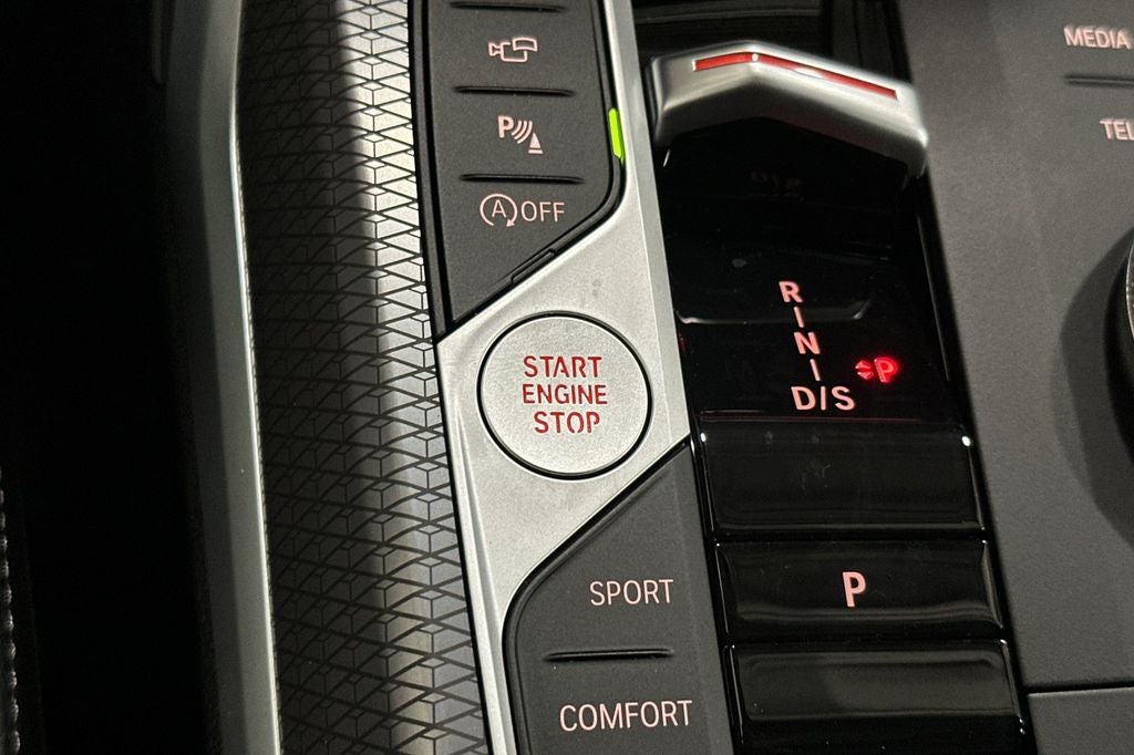 2026 BMW 3 Series 330i