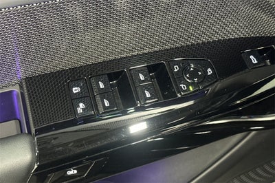 2023 BMW 7 Series 740i