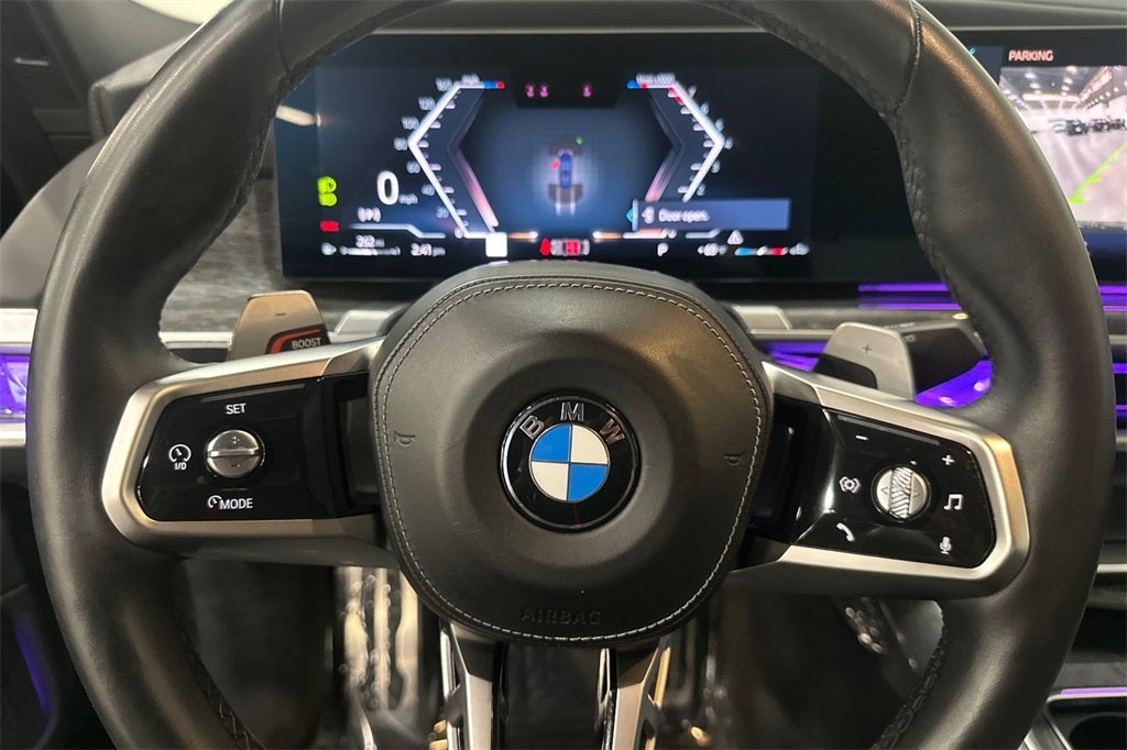 2023 BMW 7 Series 740i