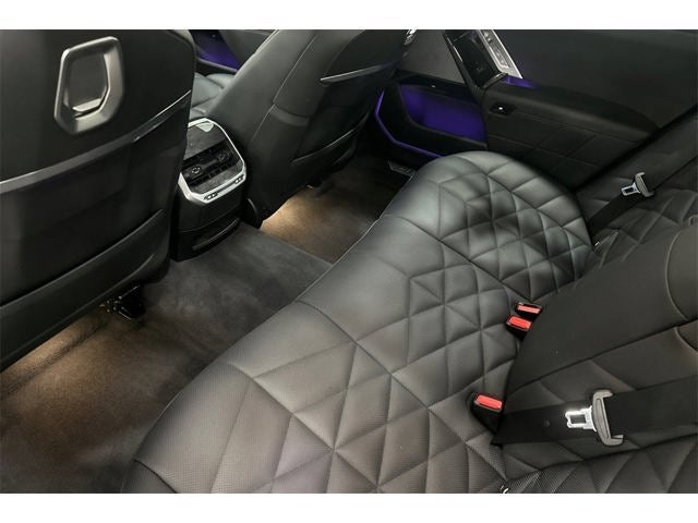 2023 BMW 7 Series 740i