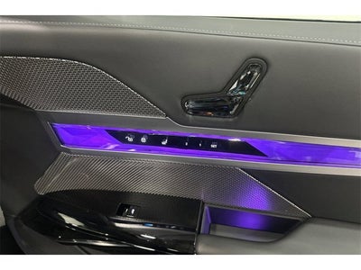 2023 BMW 7 Series 740i