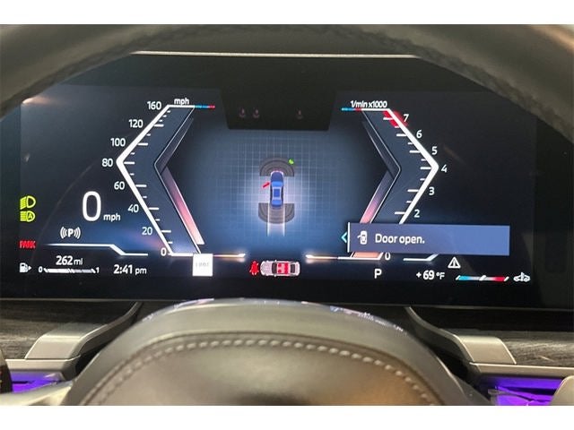 2023 BMW 7 Series 740i