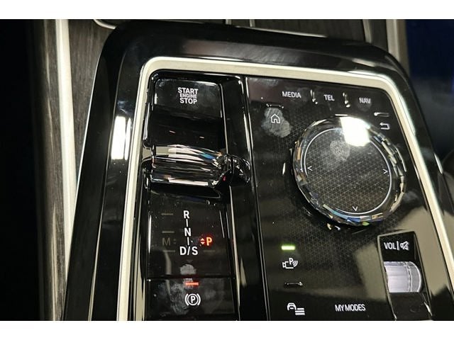 2026 BMW 7 Series 740i
