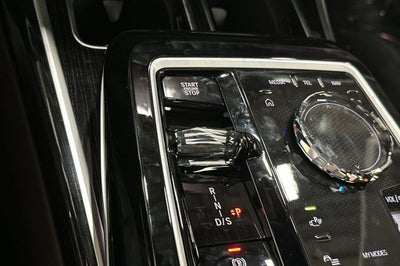 2026 BMW 7 Series 740i
