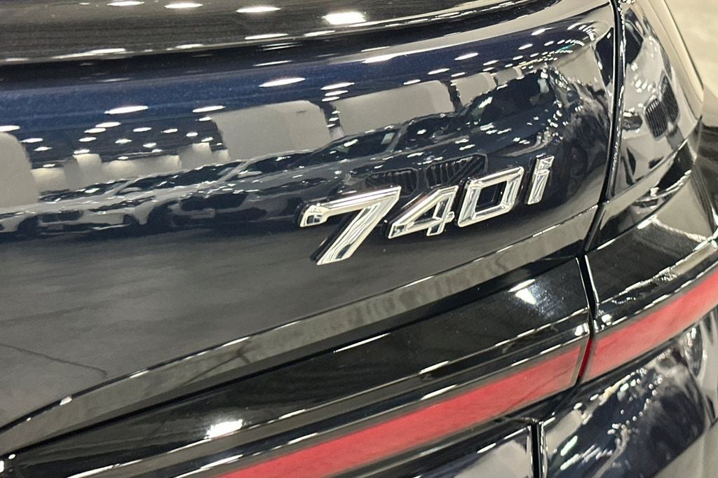 2026 BMW 7 Series 740i