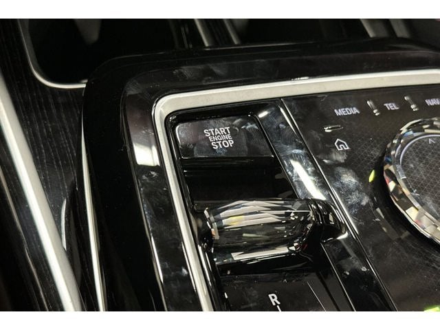 2026 BMW 7 Series 740i