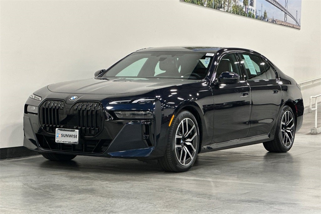 2023 BMW 7 Series 760i xDrive