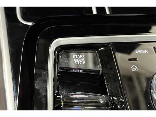 2023 BMW 7 Series 760i xDrive