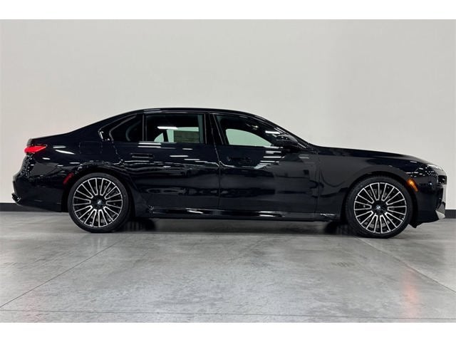 2025 BMW 7 Series 760i xDrive