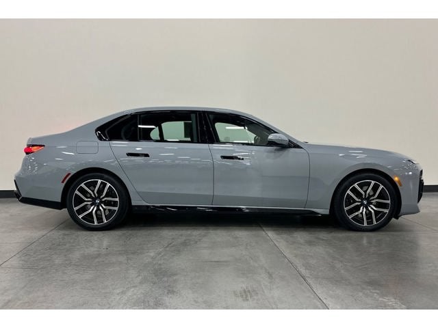 2024 BMW 7 Series 760i xDrive