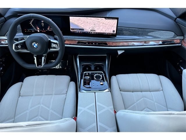 2025 BMW 7 Series 760i xDrive