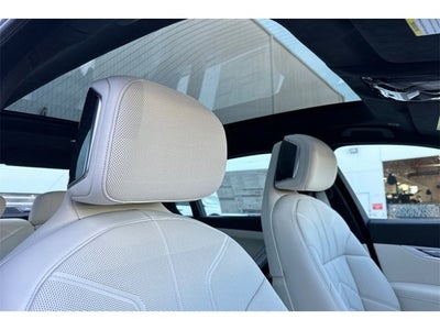 2025 BMW 7 Series 760i xDrive