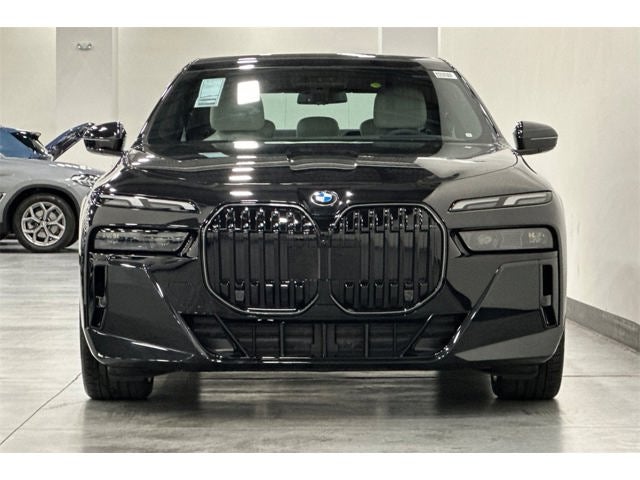 2025 BMW 7 Series 760i xDrive