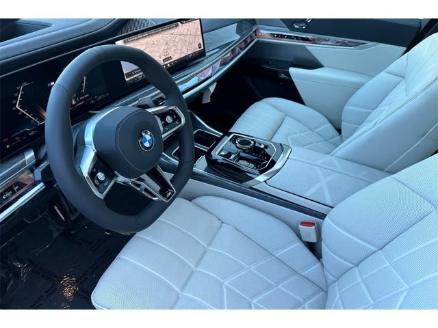 2025 BMW 7 Series 760i xDrive