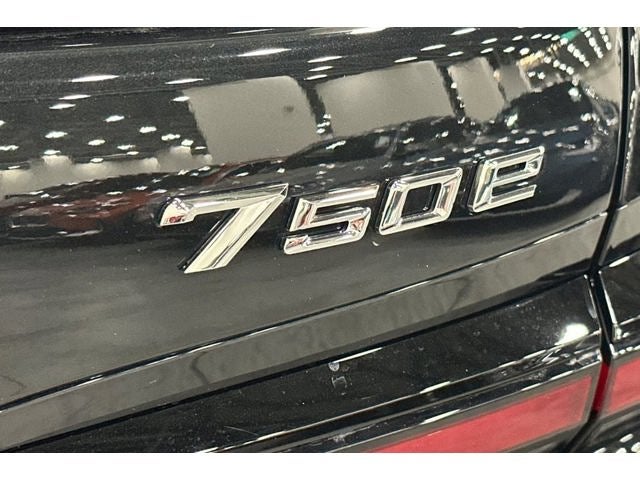 2026 BMW 7 Series 750e xDrive