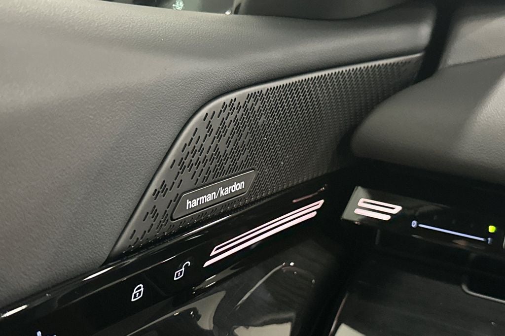 2026 BMW 5 Series 530i