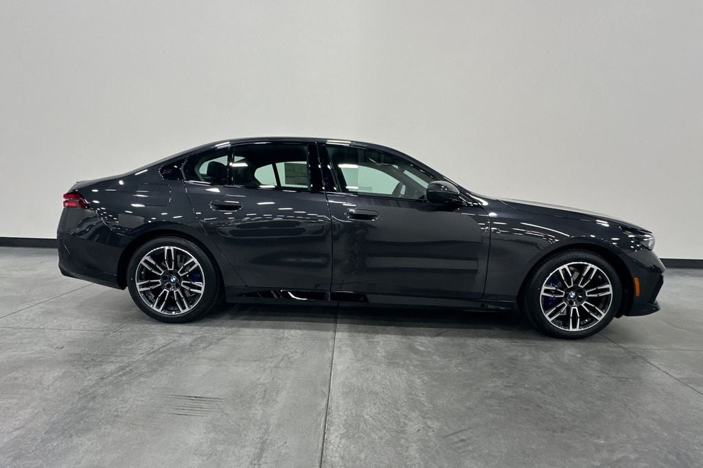 2026 BMW 5 Series 530i