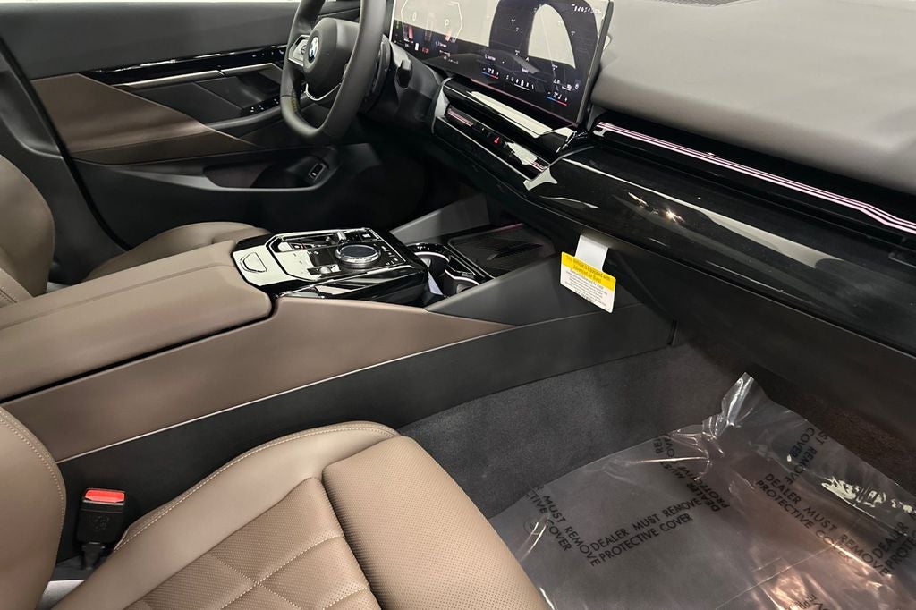 2026 BMW 5 Series 530i