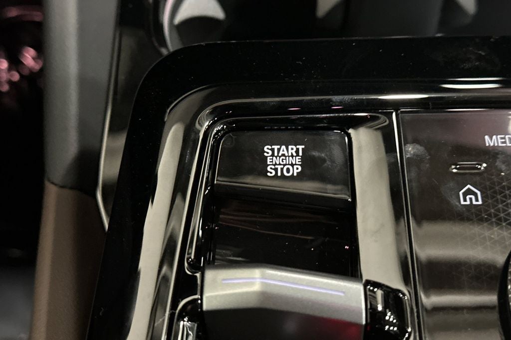 2026 BMW 5 Series 530i