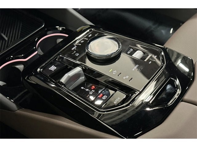 2026 BMW 5 Series 530i