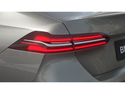 2026 BMW 5 Series 530i