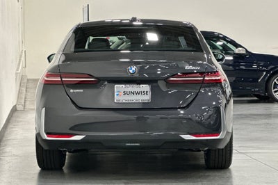 2026 BMW 5 Series 530i